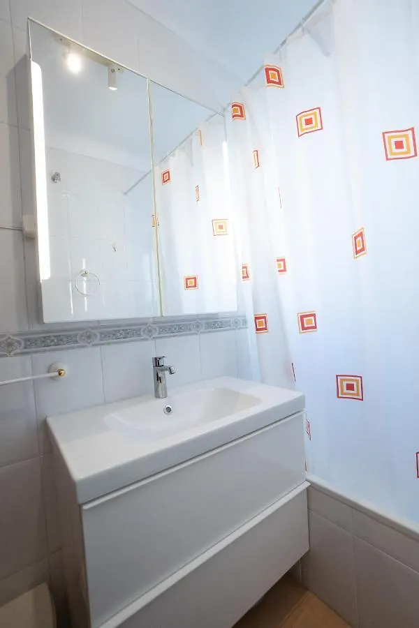 Edf Toboso II 3C Menyber Apartment Nerja 0*,